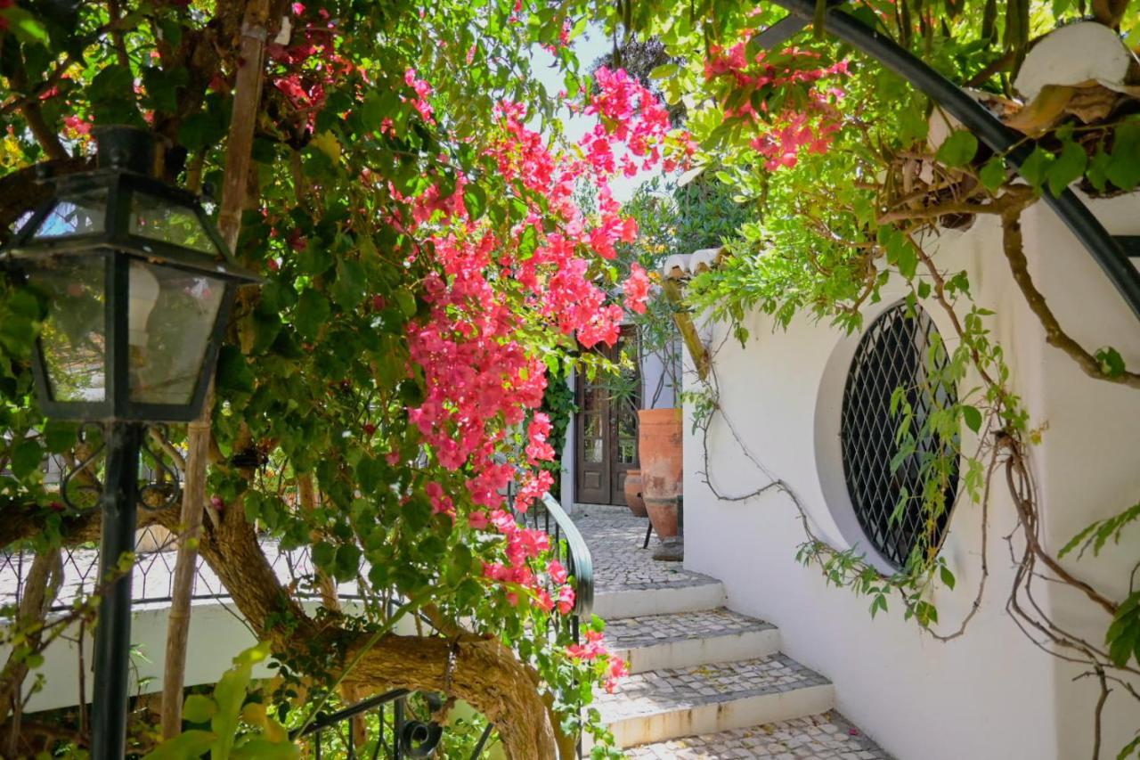Uma Casa A Beira Sol Bed & Breakfast Lagos Bagian luar foto