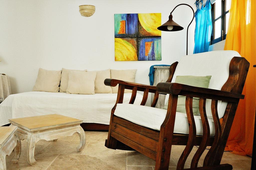 Uma Casa A Beira Sol Bed & Breakfast Lagos Bagian luar foto